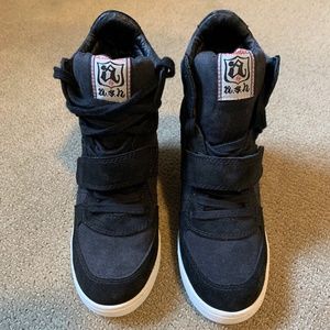 Ash Limited  Bowie Wedge Sneaker - Black, Size 40